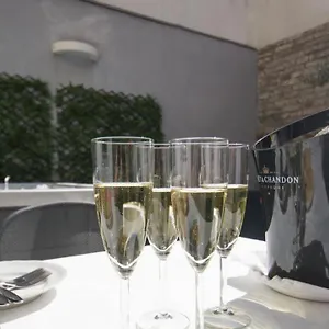 https://corte-dei-greci.hotelslidodijesolo.com